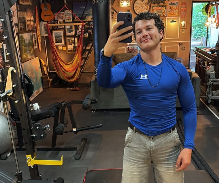 gemeinsames walken für den mentalen austausch und fitness